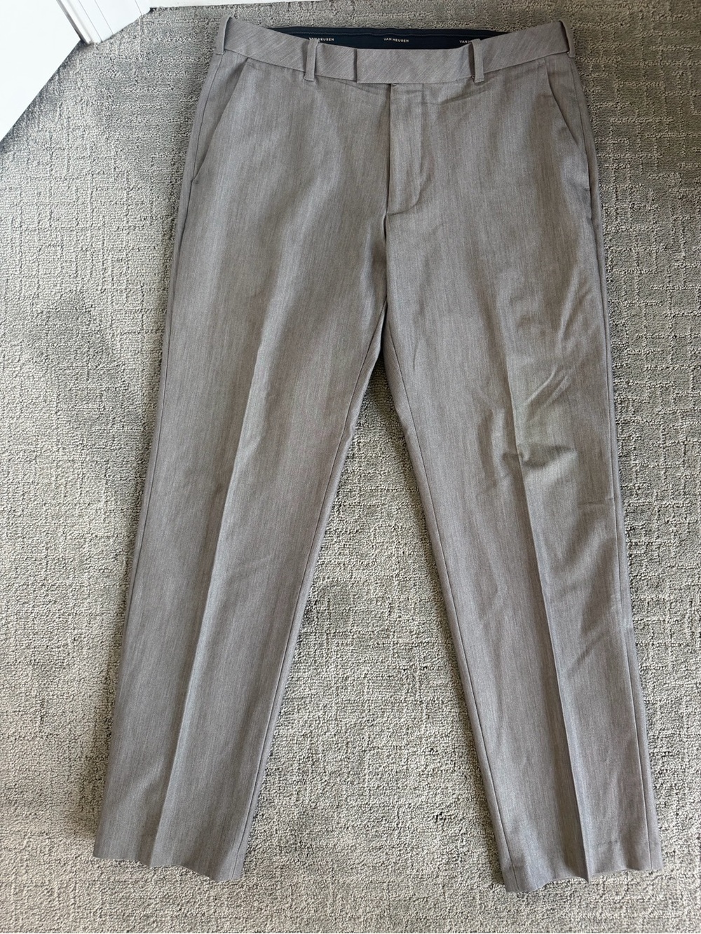 Van Heusen Men's Light Grey Dress Pants